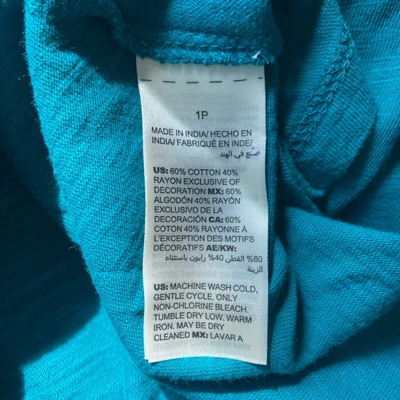 Chico’s Green 3/4 Sleeve Lace Up Shark Bite Top 1P - Picture 5 of 5